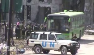 A Homs, premières images du retrait des rebelles