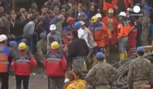 Accident minier en Turquie : "les espoirs s'amenuisent"