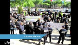 Versailles : en grève depuis lundi, les chauffeurs de bus ont manifesté ce jeudi.