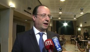 Pour Hollande, la fusillade en Belgique a "un caractère antisémite"