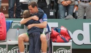 Roland-Garros : dernier tournoi pour Llodra, blessé au dos