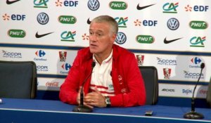 Bleus - Deschamps : "Payet et Valbuena jouent au même poste en club"