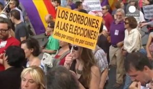 Espagne : une marée humaine demande un référendum pour une République