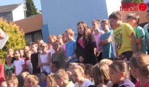 Ecole de l'Aurore à Saint-Lô: chorales et théâtre enchantent les parents