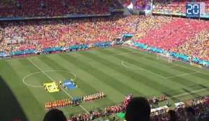 Mondial 2014: L'hymne enflammé des supporters chiliens face aux Pays-Bas