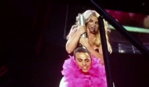 Grandiose : Regardez les plus belles prestations du concert Femme Fatale Tour de Britney Spears !
