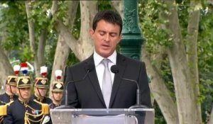 "Oui, la France était à Vichy", dit Valls à la commémoration de la rafle du Vel d'Hiv