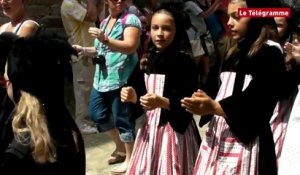 Quimper. Festival de Cornouaille : les enfants défilent !