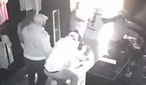 L'agression du vendeur Unkut par Rohff et sa bande en images !