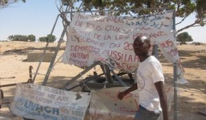 Reportage : les réfugiés "oubliés" de la frontière tuniso-libyenne