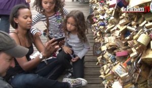 Paris : le pont de l'Amour cadenassé par la tradition