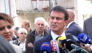 Valls dénonce les "attaques outrancières" de Trierweiler