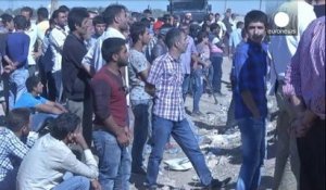 Turquie: afflux massif de réfugiés kurdes fuyant les djihadistes