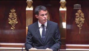 Valls: "aider l’Irak, c’est protéger la France"