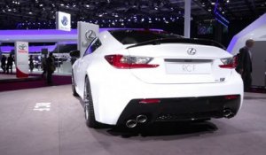 Vidéo Lexus RCF au Mondial de l'Automobile 2014 - L'argus