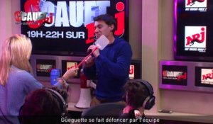 Gueguette se fait défoncer par l'équipe - C'Cauet sur NRJ