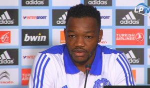 Mandanda : "Pas chaud pour un départ"