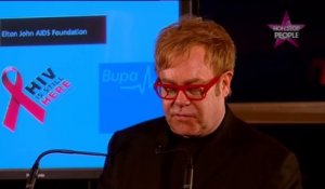Elton John lutte contre le sida en s'alliant à l'administration Obama