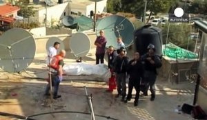 Heurts entre Palestiniens et policiers israéliens, bouclage de l'esplanade des Mosquées