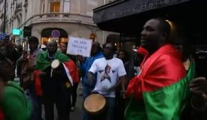 "Blaise, dégage !" : à Paris, des manifestants réclament le départ du président burkinabé
