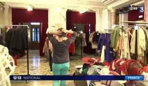 Grande vente de costumes pour les 300 ans de l'Opéra Comique