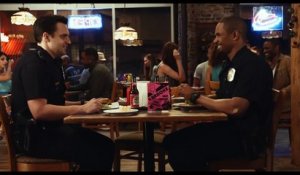Let's Be Cops: Trailer HD VO st nl/ OV ned ond