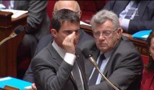 Dassault se plaint des impôts, Valls lui rappelle le rôle de l'Etat pour vendre ses avions