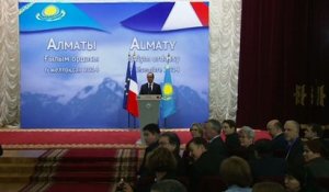 Questions/réponses à l'Académie des sciences d'Almaty