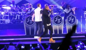 Taylor Swift And Beyoncé Dance At Justin Timberlake’s Concert