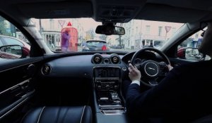 Jaguar Land Rover sort un pare-brise révolutionnaire :  360 Virtual Urban Windscreen