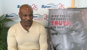 BOXE : Mike Tyson, du ring à la scène