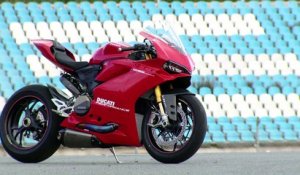 Vidéo essai moto nouveauté 2015 : Ducati 1299 Panigale S