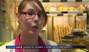 Hollande veut élargir la garantie jeune