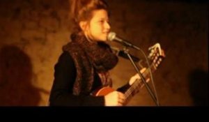 Selah Sue - Raggamuffin (Acoustic) in Montpellier