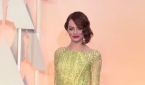 Et l'Oscar 2015 de la star la mieux habillées sur le tapis rouge revient à...