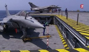 Le porte-avions "Charles-de-Gaulle engagé en Irak : le décryptage de France 2