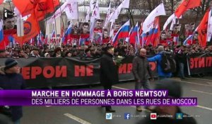 Une marée humaine à Moscou en hommage à Nemtsov