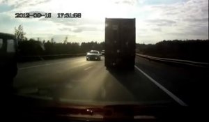 Un camioneur Russe très chanceux !!!