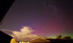 Une aurore boréale extraordinaire éclaire le ciel néo-zélandais
