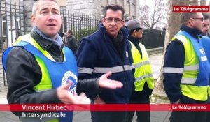 Lorient. Mory global : les salariés de Caudan manifestent devant la sous-préfecture