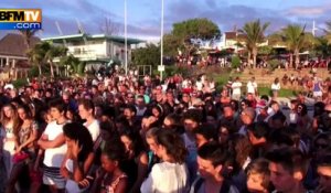 Réunion: l'hommage à un jeune surfeur tué par un requin