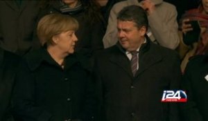 Angela Merkel attends anti-PEGIDA rally