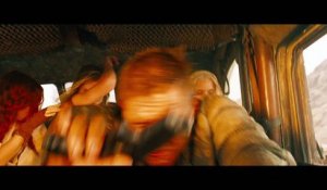 Mad Max Fury Road (2015) - Clip "Attacked" [VO-HD]