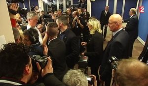 FN : Les militants soutiennent Marine Le Pen