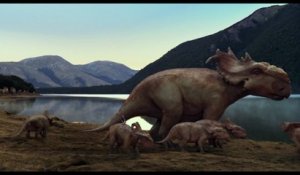 Bande-annonce : Sur la Terre des Dinosaures - Teaser VF
