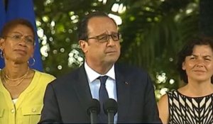 Hollande sur sa rencontre avec Fidel Castro : «J'avais devant moi un homme qui a fait l'histoire»