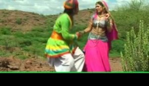 Jharokhe Bethi Banadi - Resham Ro Heendo - Rajasthani Songs