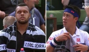 Roland-Garros: Un panneau d'affichage tombe sur des spectateurs