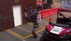 Le robot américain Running Man, second au Darpa Robotics Challenge