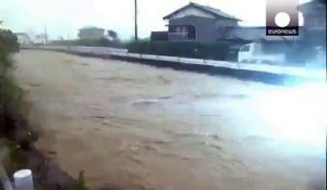 400 000 personnes menacées par les pluies torrentielles au Japon
